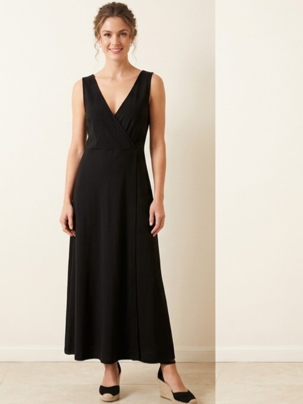 Eileen Fisher Black Sleeveless V-Neck Maxi Dress